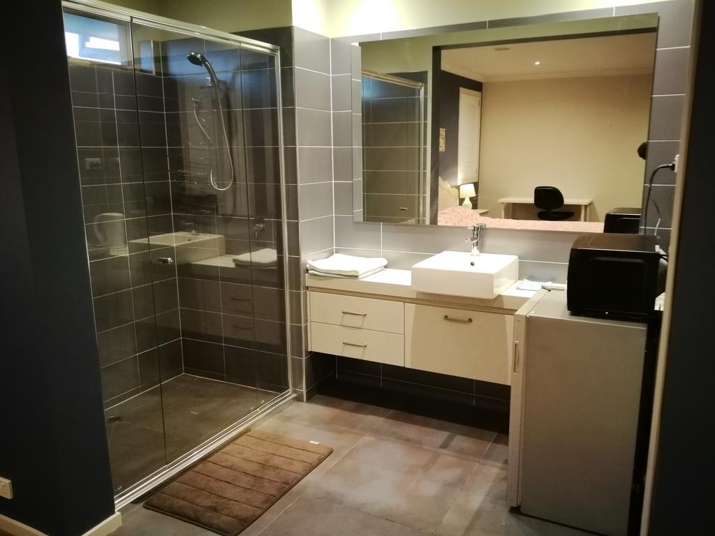 Lucky House Otel Point Cook Dış mekan fotoğraf